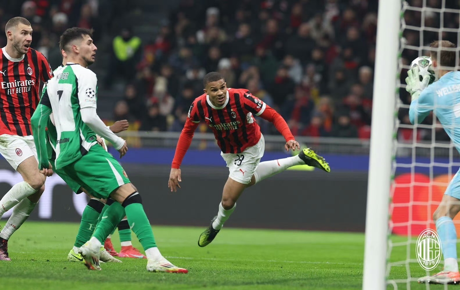 意甲比赛提前开启，球队备战状态良好