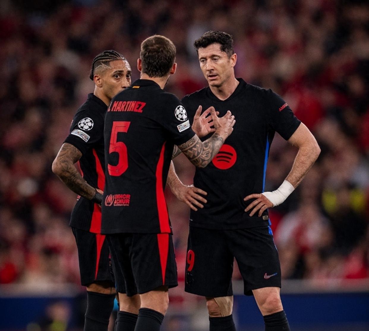 包含奥萨苏纳主场击败对手,终结连败的词条 包含奥萨苏纳主场击败对手,终结连败的词条