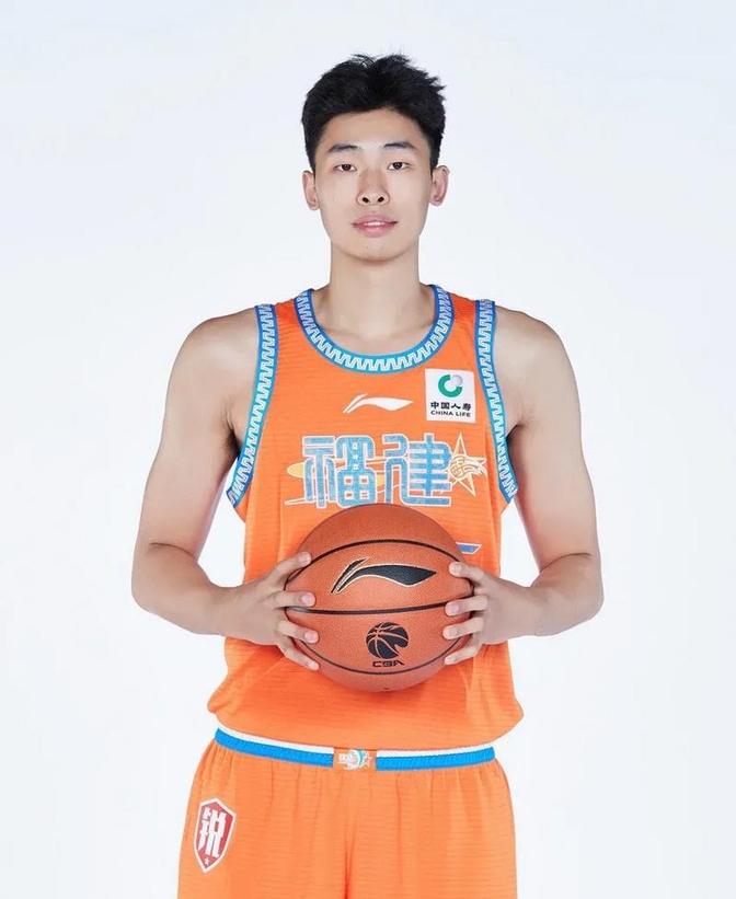 福建男篮气势如虹，实现三连胜的简单介绍