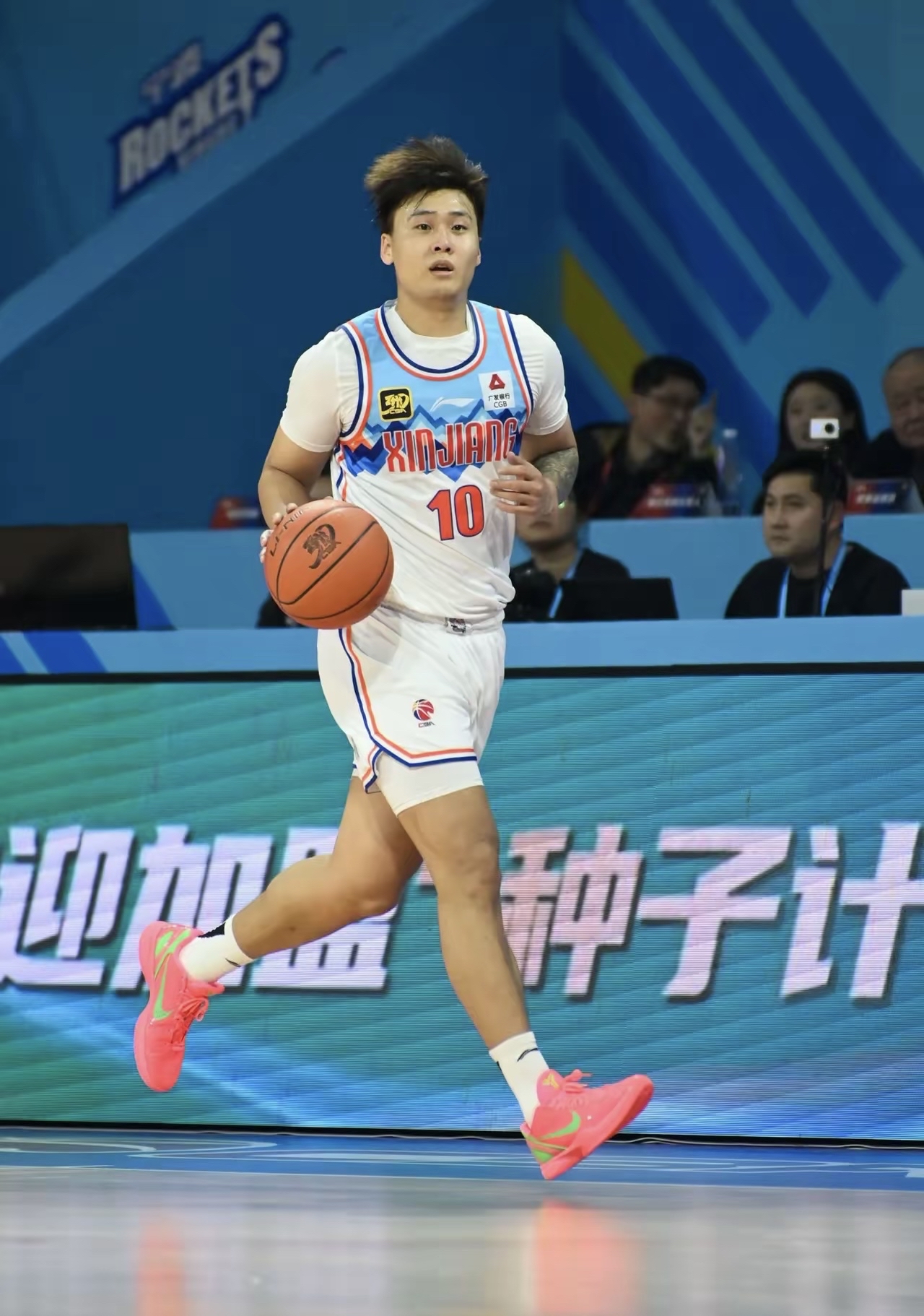 冲击冠军无畏困难，北控男篮信心满满的简单介绍