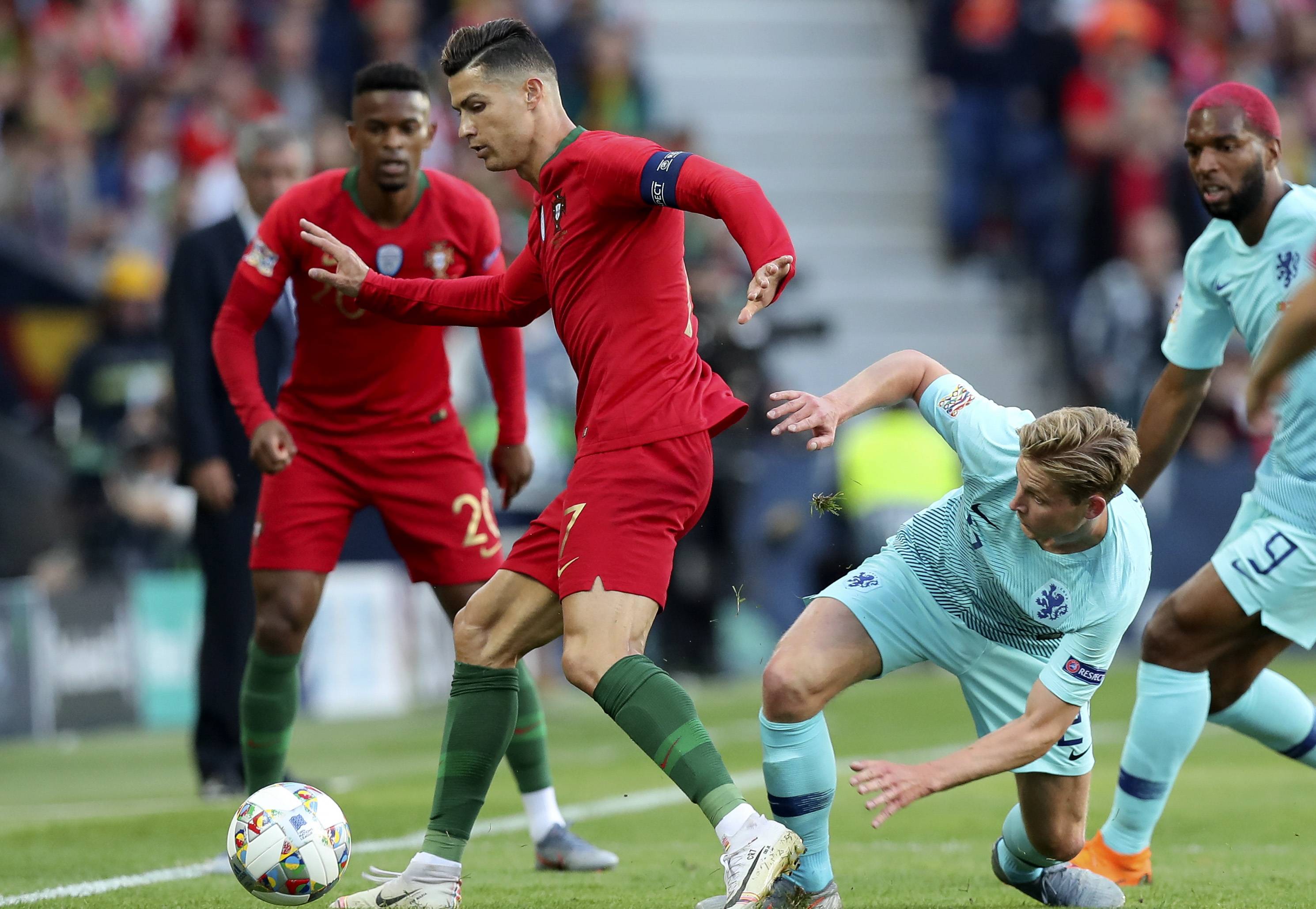 欧预赛强争夺激烈瑞典坐镇主场击败保加利亚的简单介绍