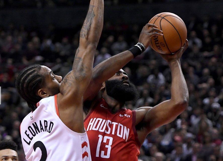 火箭队战胜登陆江西，跻身联赛前列