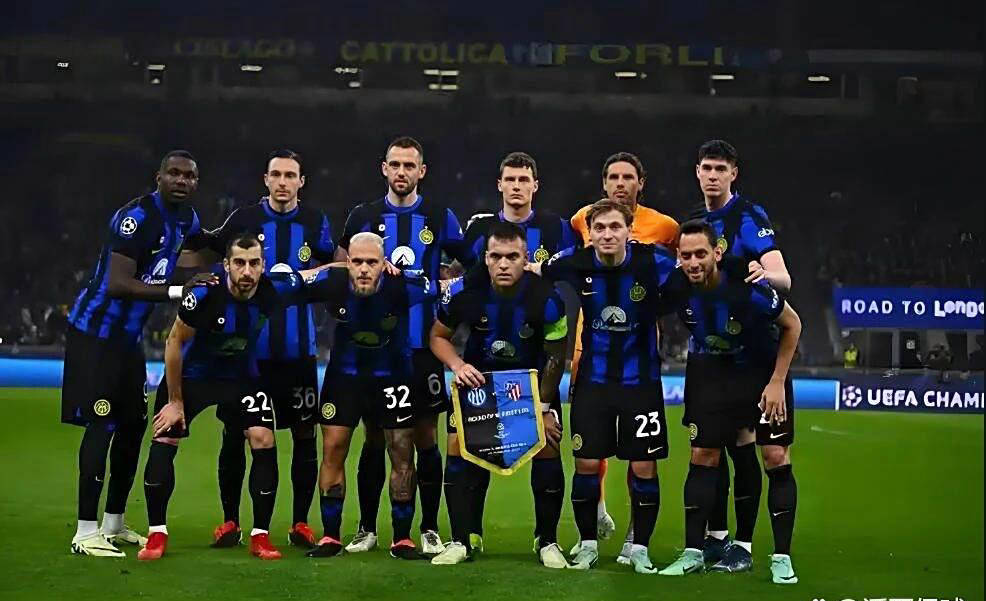 国米主场对阵佛罗伦萨，争夺意甲榜首位置