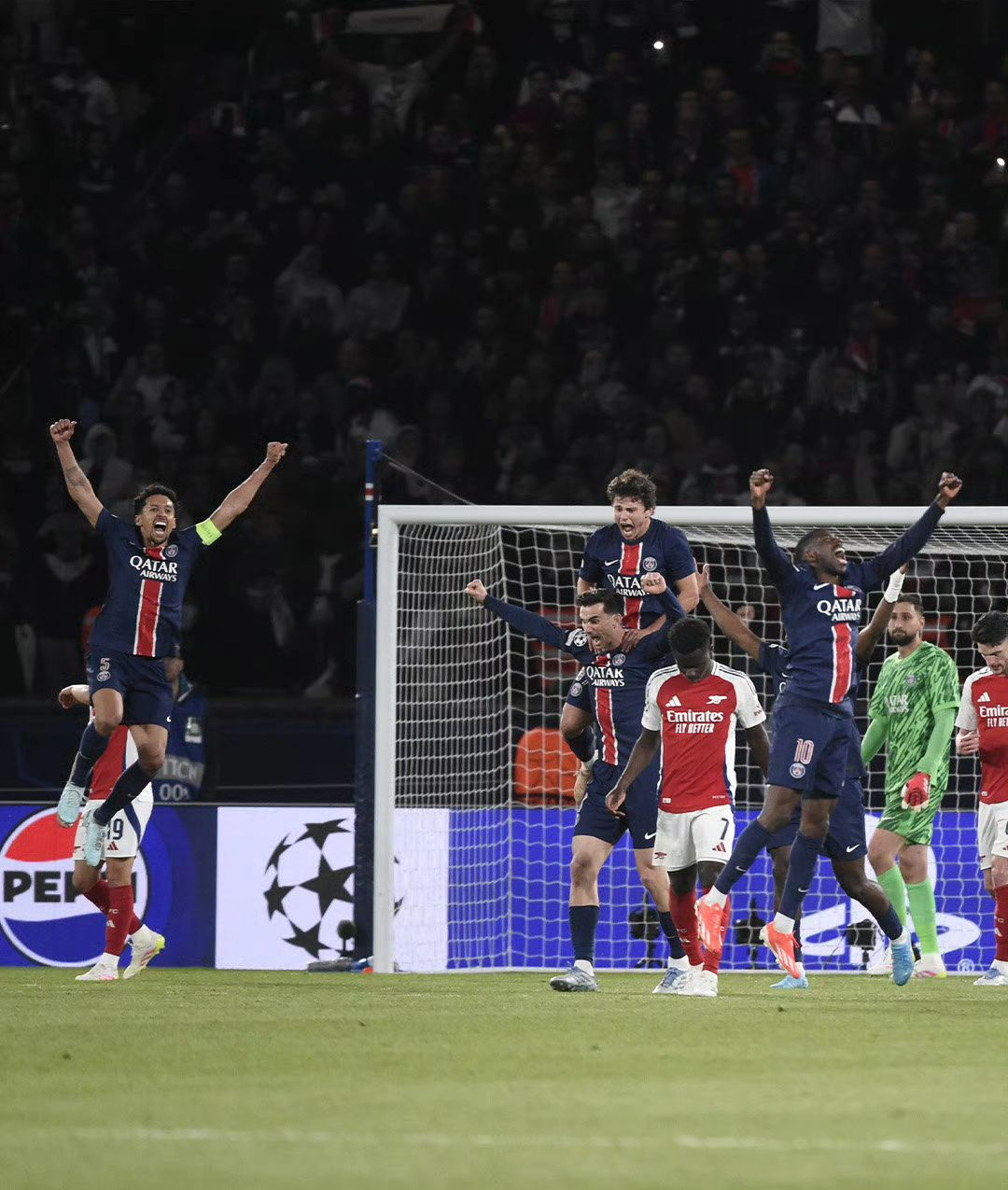 关于阿森纳连续三连败,争四形势堪忧的信息 关于阿森纳连续三连败,争四形势堪忧的信息