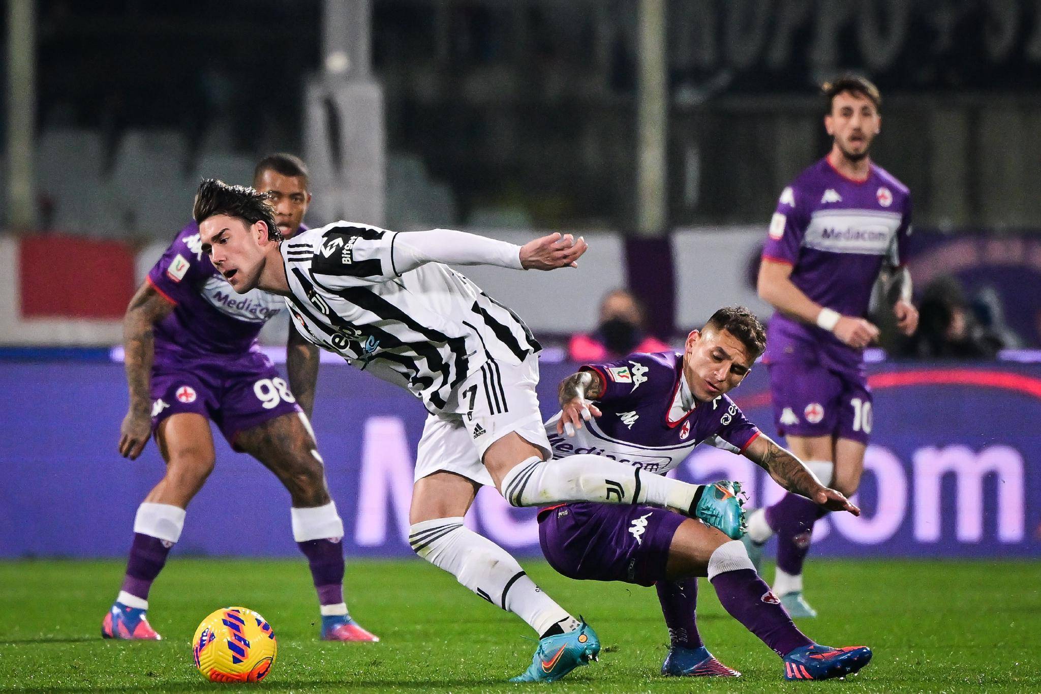 尤文图斯击败对手，意甲积分榜再度领先