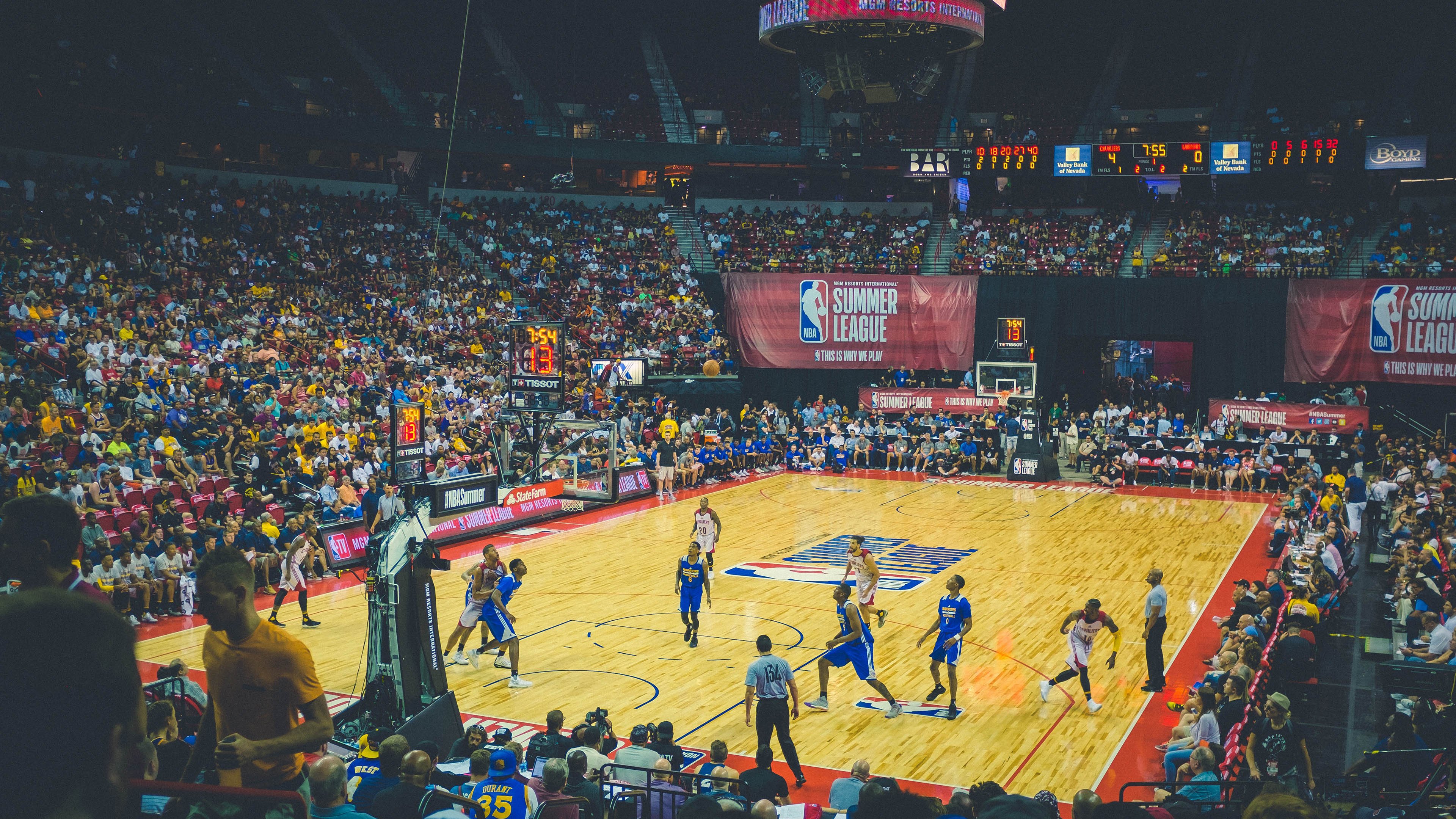 哈利伯顿式接管，当上海队收割北京队的剧本在英超争冠战上演