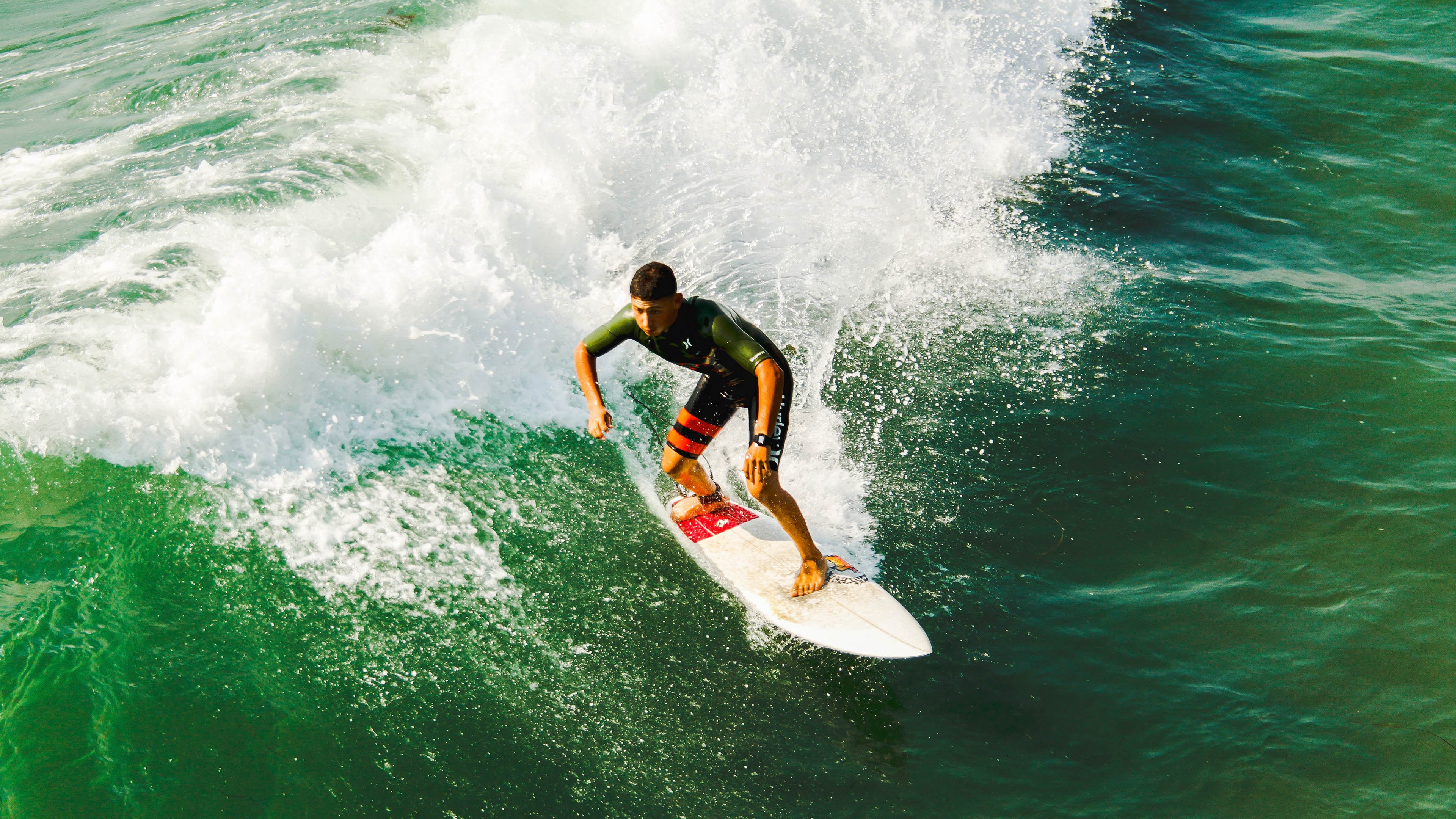当足球遇见乒乓，英格兰力克波兰之夜，许昕的制胜哲学如何照亮绿茵场
